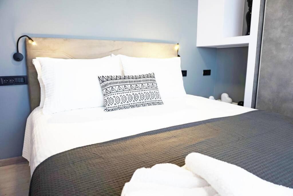 C-home In The Heart Of Chania Appartamento *