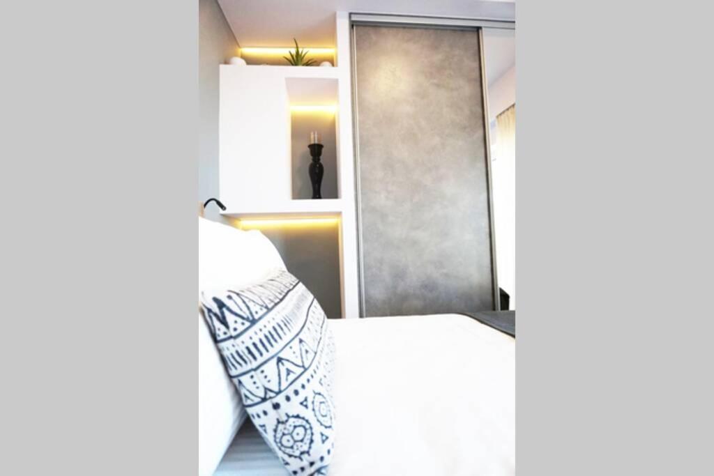 C-home In The Heart Of Chania Appartamento